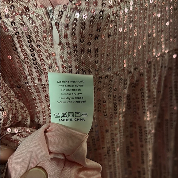 Cicy Bell Women’s Sequin Sleeveless Romper V Neck Clubwear Concert Jumper - XL - Picture 7 of 7